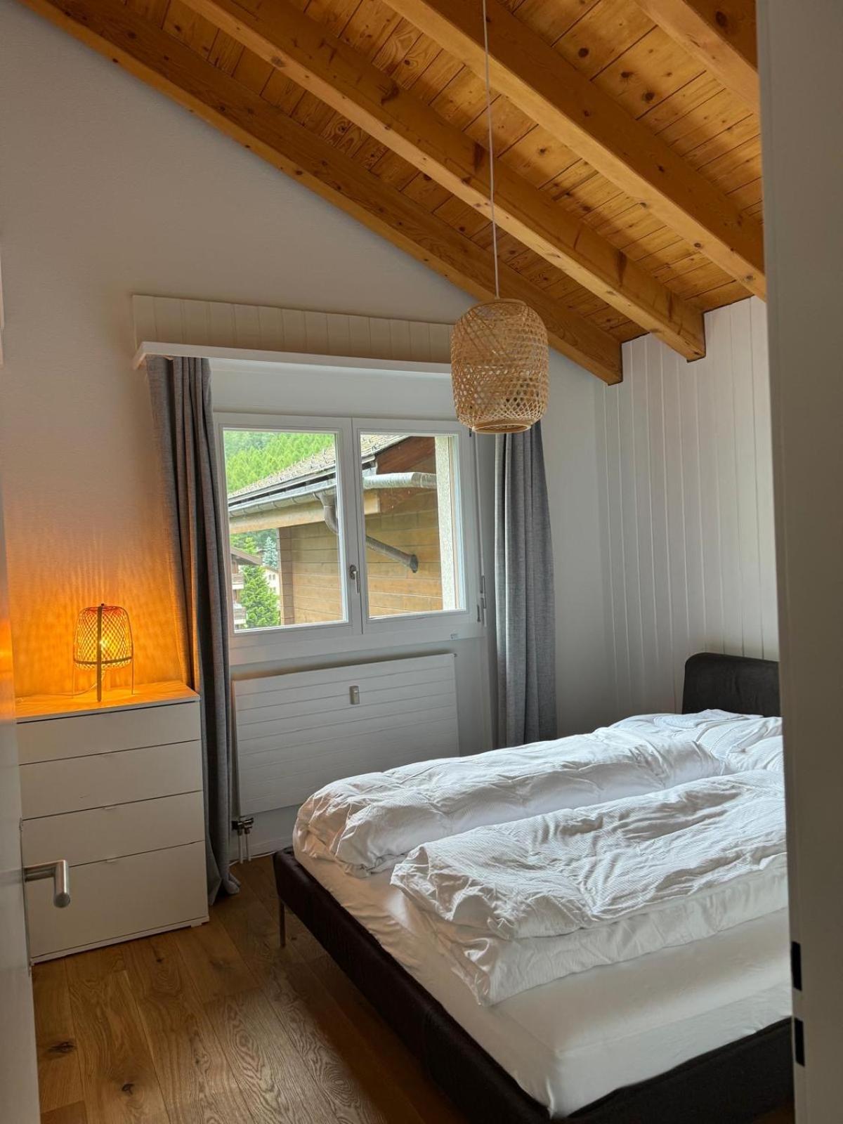 Moderne Dachwohnung Naehe Zermatt Mit Balkon Täsch Exteriér fotografie